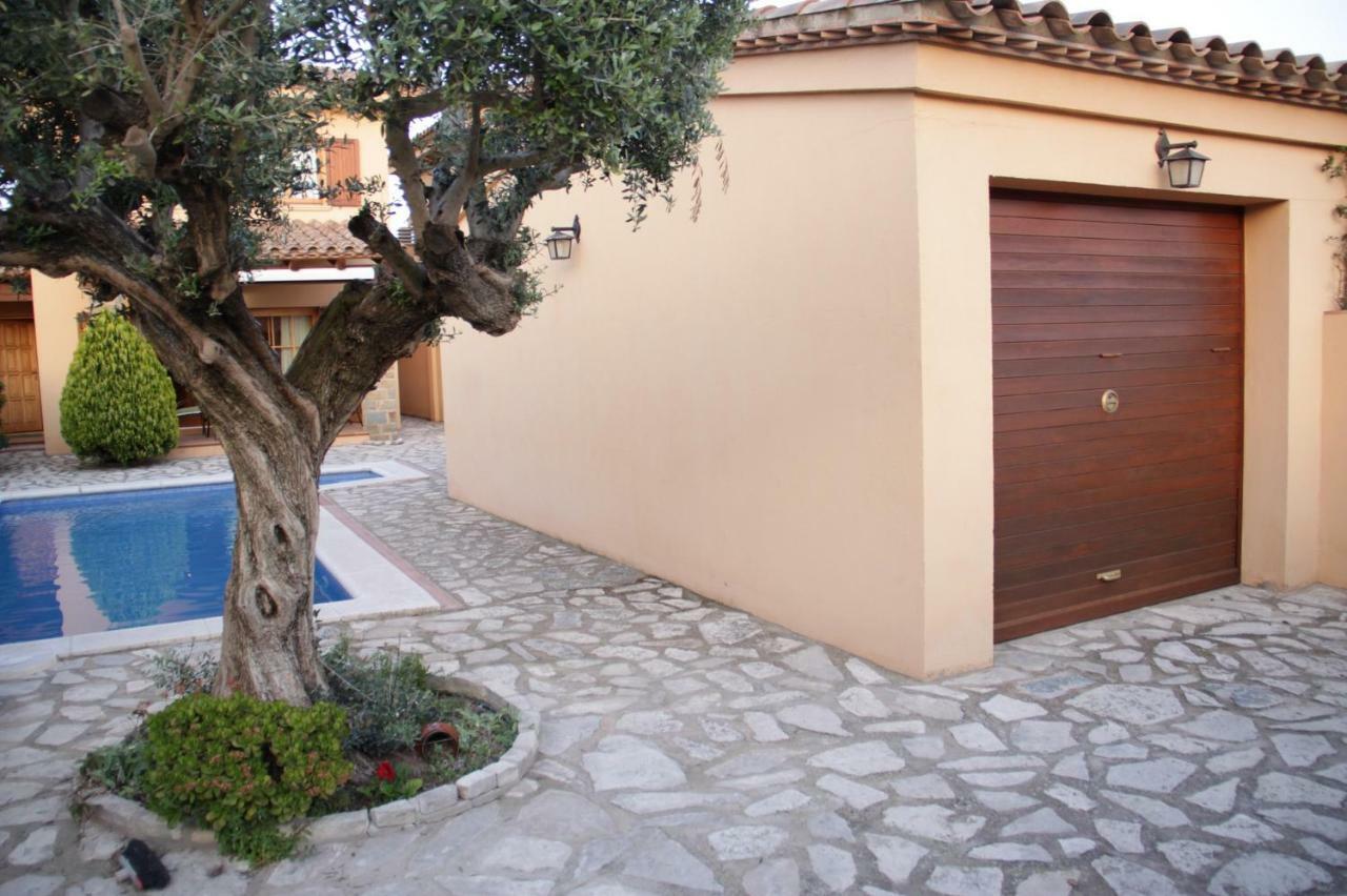 Villashim L' Escala Bagian luar foto