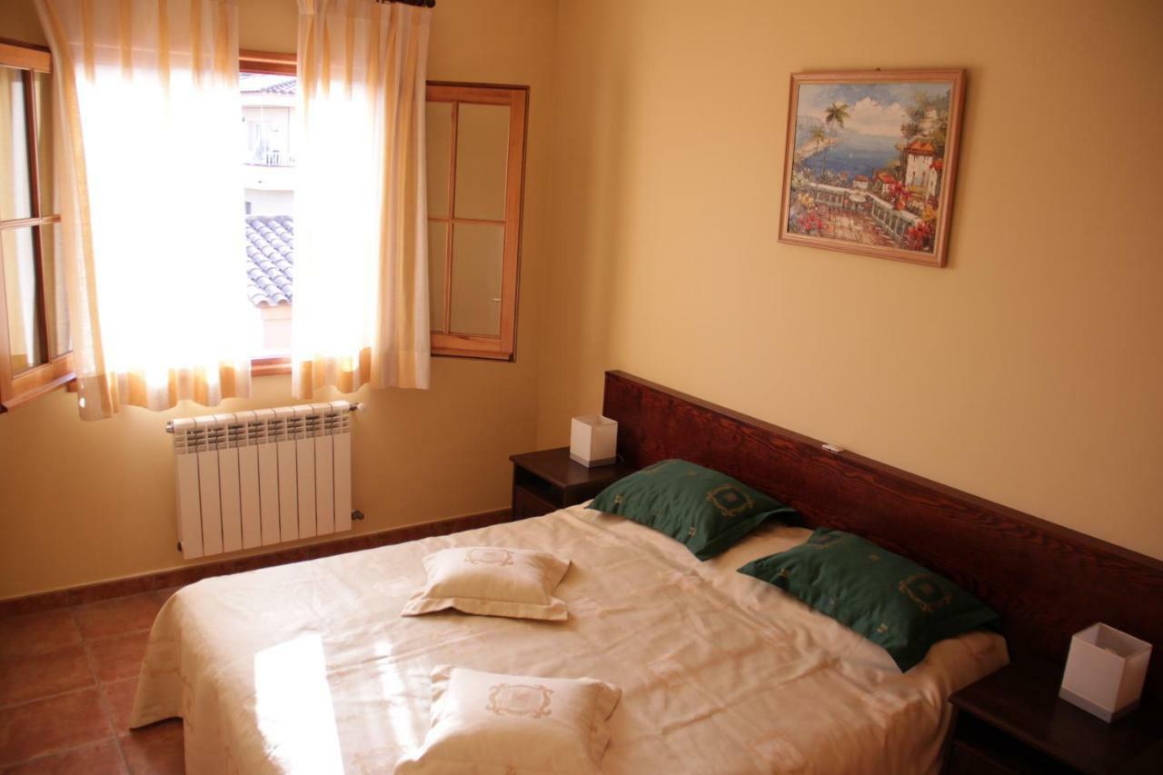 Villashim L' Escala Bagian luar foto